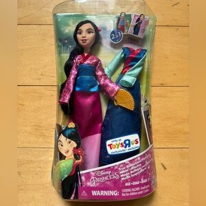New in Box Disney Mulan True Reflections Fashion Doll, Princess, ToysRUs, Hasbro